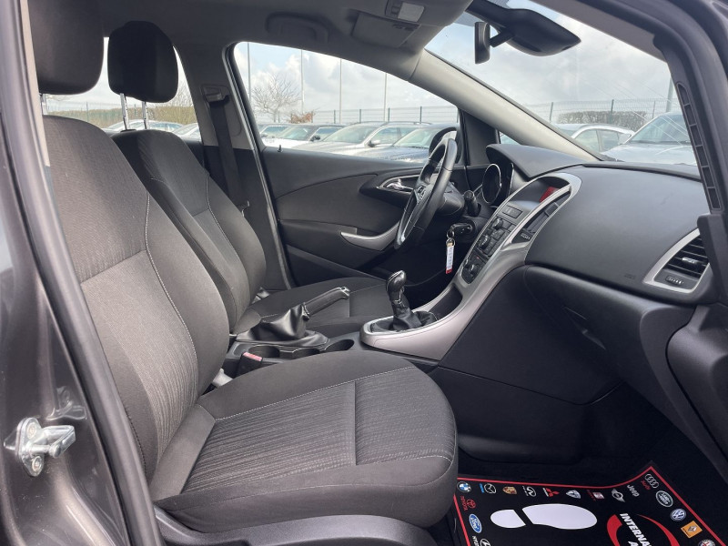 Photo 5 de l'offre de OPEL ASTRA 1.4 TWINPORT ENJOY à 6990€ chez International Auto Auneau
