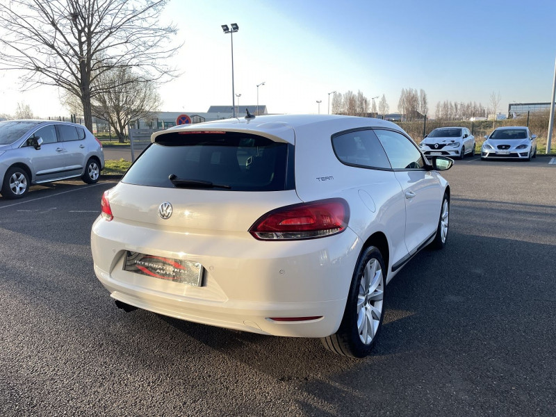 Photo 2 de l'offre de VOLKSWAGEN SCIROCCO 1.4 TSI 160CH à 11490€ chez International Auto Auneau