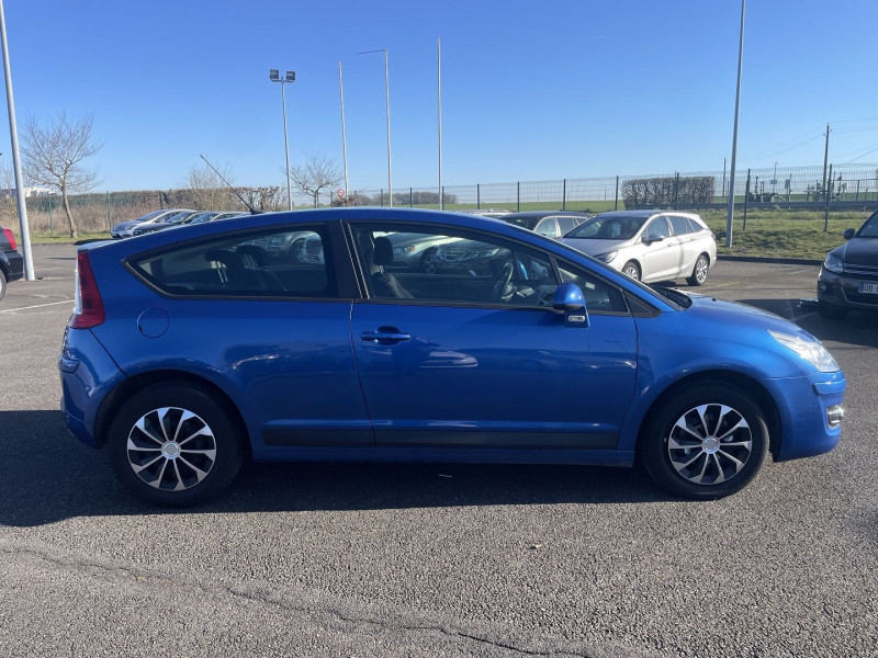 Photo 4 de l'offre de CITROEN C4 COUPE 1.6 HDI110 FAP VTR à 4790€ chez International Auto Auneau