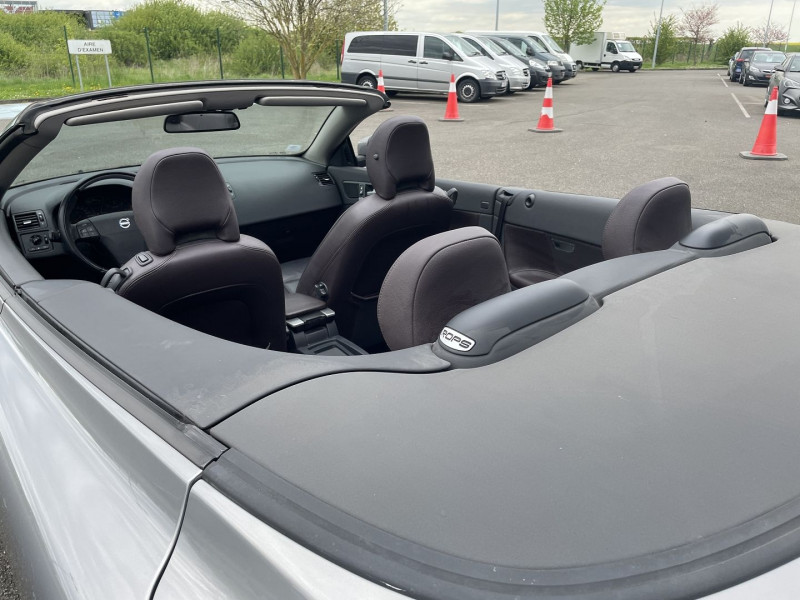 Photo 20 de l'offre de VOLVO C70 CC D5 180CH KINETIC à 11890€ chez International Auto Auneau