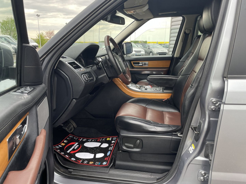 Photo 3 de l'offre de LAND-ROVER RANGE ROVER SPORT 3.0 SDV6 188KW SE MARK VII à 19890€ chez International Auto Auneau