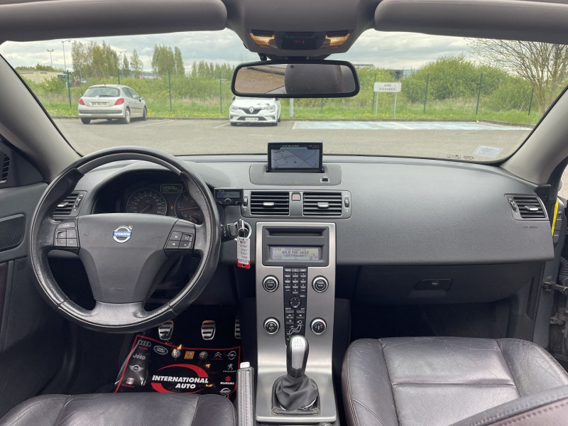 Photo 7 de l'offre de VOLVO C70 CC D5 180CH KINETIC à 11890€ chez International Auto Auneau