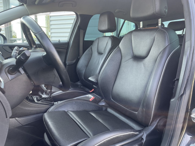 Photo 4 de l'offre de OPEL ASTRA 1.6 CDTI BITURBO 160CH START&STOP ELITE à 11790€ chez International Auto Auneau