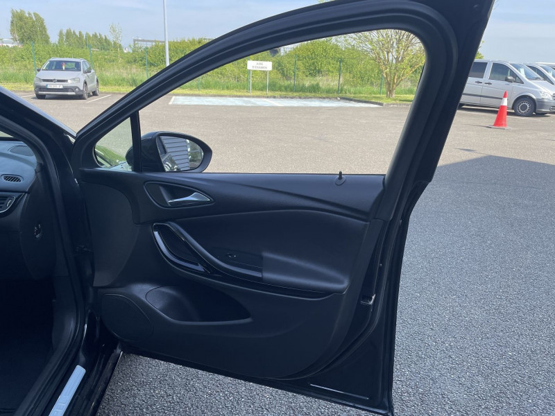 Photo 20 de l'offre de OPEL ASTRA 1.6 CDTI BITURBO 160CH START&STOP ELITE à 11790€ chez International Auto Auneau
