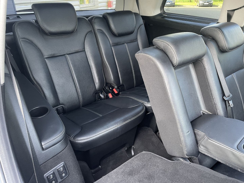Photo 11 de l'offre de MERCEDES-BENZ CLASSE GL 350 CDI BE 7PL à 19990€ chez International Auto Auneau