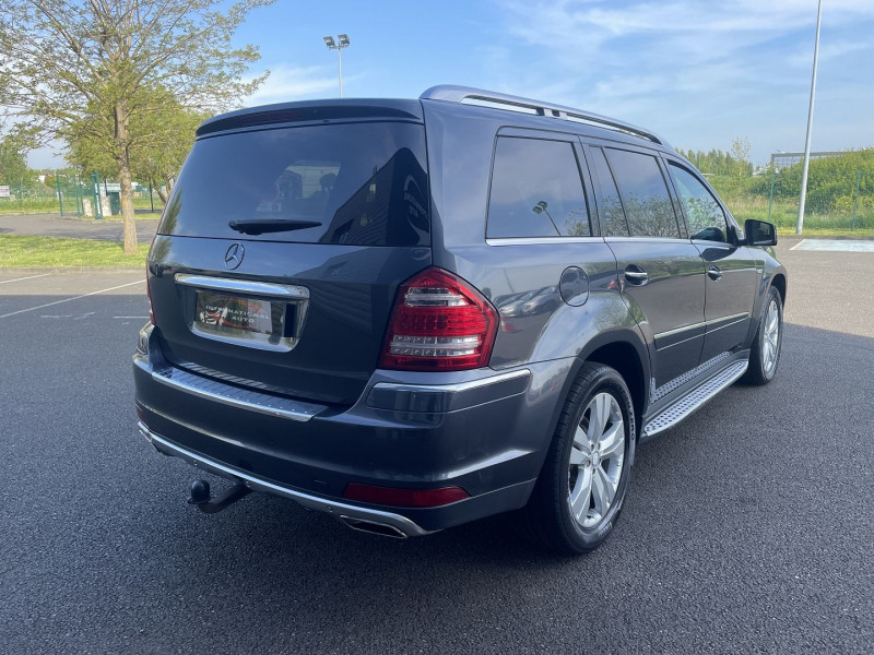Photo 2 de l'offre de MERCEDES-BENZ CLASSE GL 350 CDI BE 7PL à 24590€ chez International Auto Auneau