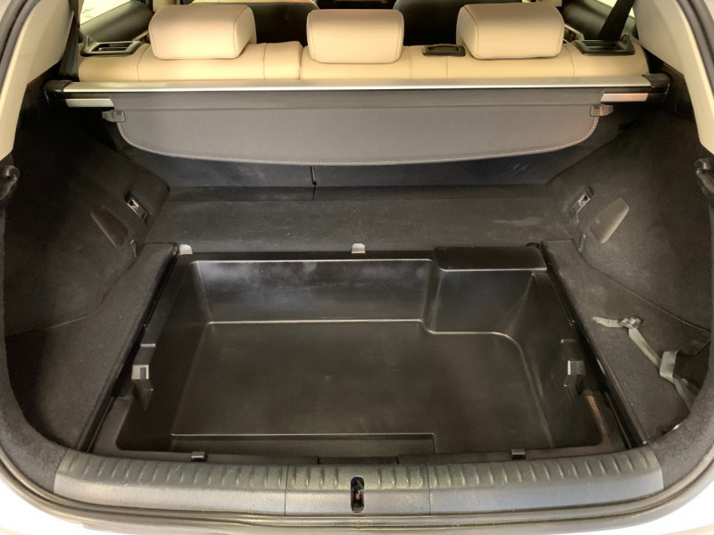 Photo 20 de l'offre de LEXUS CT 200H LUXE à 16980€ chez Greencar France