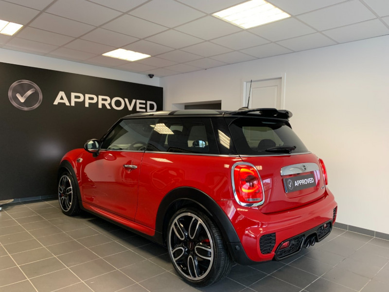 Photo 3 de l'offre de MINI MINI JOHN COOPER WORKS 231CH BVAS à 21980€ chez Greencar France