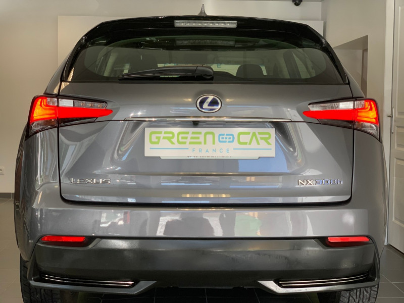 Photo 4 de l'offre de LEXUS NX 300H 2WD BUSINESS à 24980€ chez Greencar France
