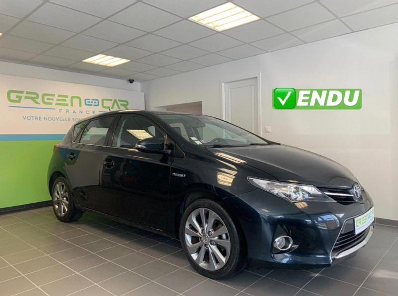 Toyota AURIS HSD 136H DYNAMIC 17  5P Hybride BLEU NUIT METAL Occasion à vendre