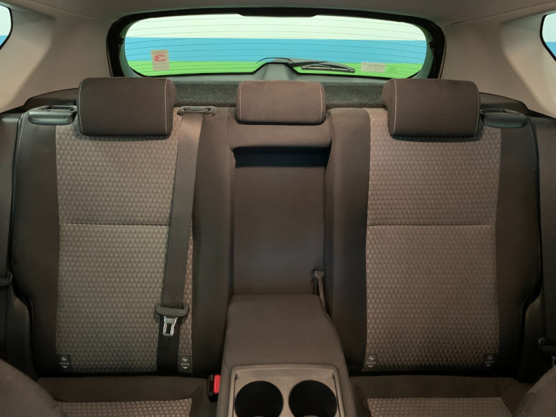 Photo 8 de l'offre de TOYOTA AURIS HSD 136H TECHNOLINE à 16980€ chez Greencar France