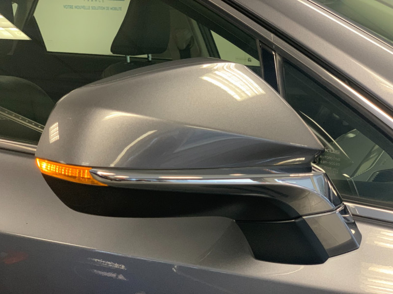 Photo 9 de l'offre de LEXUS NX 300H 2WD PACK BUSINESS à 27980€ chez Greencar France