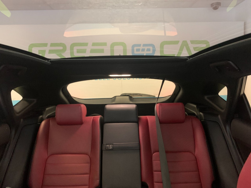Photo 13 de l'offre de LEXUS NX 300H 4WD F SPORT à 25980€ chez Greencar France