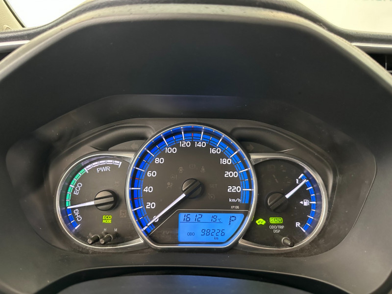 Photo 14 de l'offre de TOYOTA YARIS HSD 100H BUSINESS 5P à 12480€ chez Greencar France