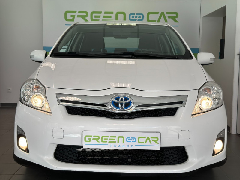 Photo 3 de l'offre de TOYOTA AURIS HSD 136H LOUNGE 5P à 11980€ chez Greencar France