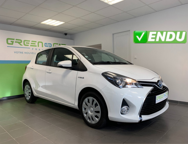 Toyota YARIS HSD 100H DYNAMIC 5P Hybride BLANC Occasion à vendre