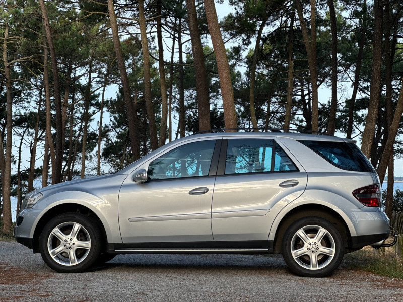 Photo 8 de l'offre de MERCEDES-BENZ CLASSE ML 280 CDI PACK SPORT à 14980€ chez PEREIRA Frédéric