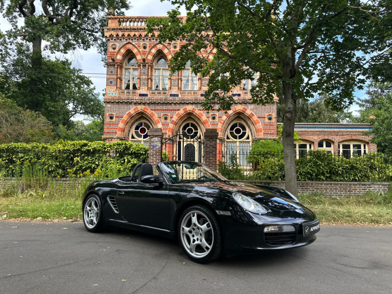 Photo 1 de l'offre de PORSCHE BOXSTER (987) 2.7 245CH à 30980€ chez PEREIRA Frédéric