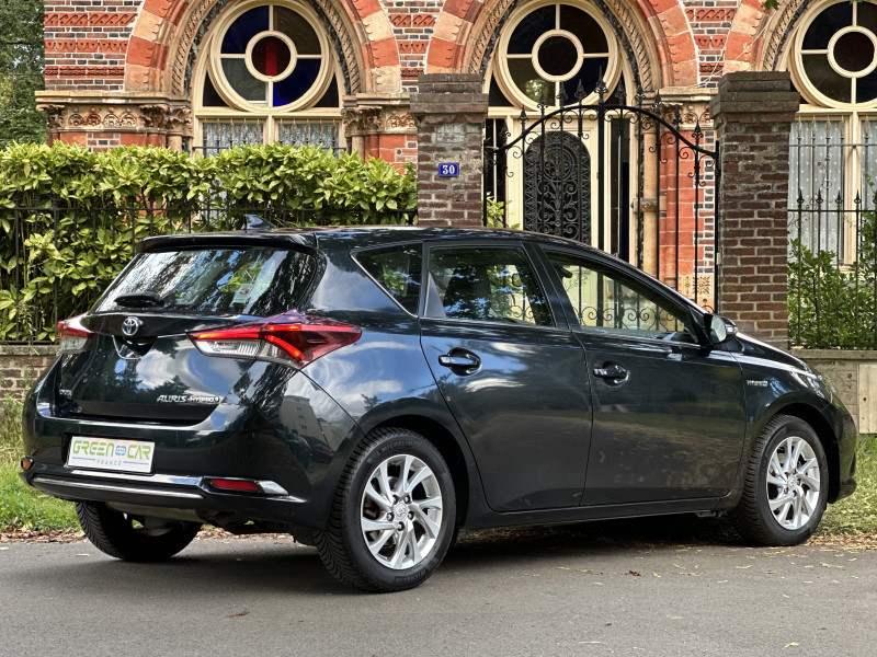 Photo 5 de l'offre de TOYOTA AURIS HSD 136H TENDANCE BUSINESS à 14980€ chez PEREIRA Frédéric