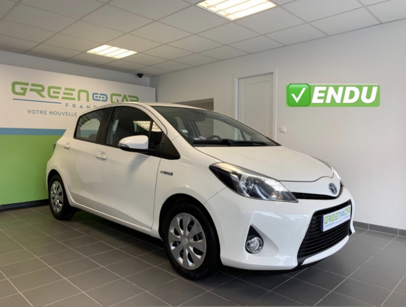 Toyota YARIS HSD 100H DYNAMIC 5P Hybride BLANC Occasion à vendre