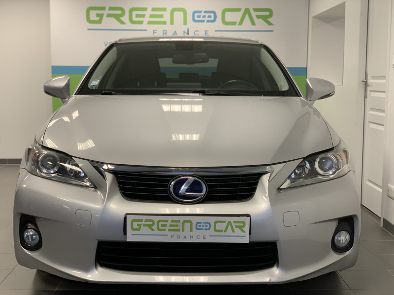 Photo 3 de l'offre de LEXUS CT 200H SENSATION à 12980€ chez PEREIRA Frédéric