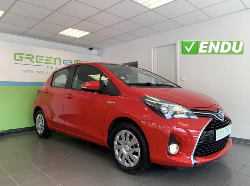 Toyota YARIS HSD 100H DYNAMIC 5P Hybride ROUGE Occasion à vendre