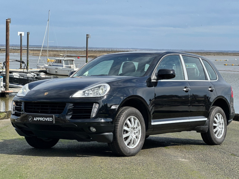 Photo 2 de l'offre de PORSCHE CAYENNE (955) V6 TDI TIPTRONIC à 19980€ chez PEREIRA Frédéric