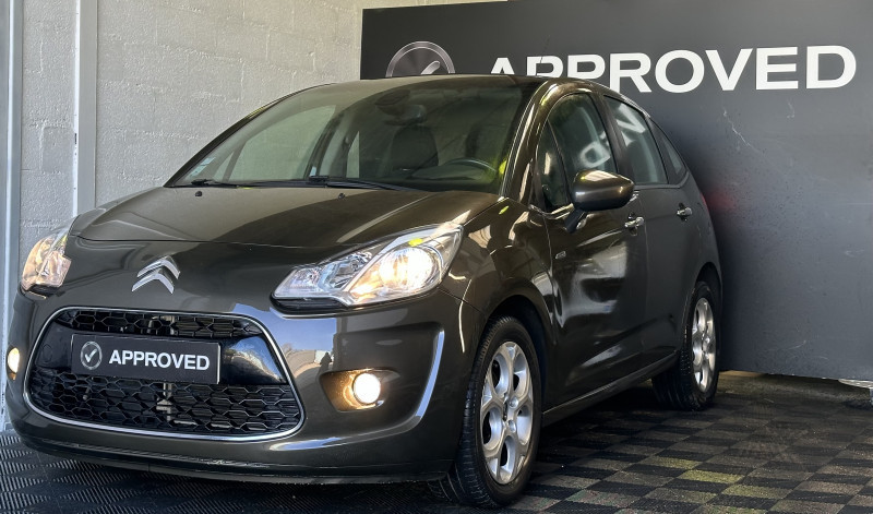 Photo 1 de l'offre de CITROEN C3 1.6 VTI EXCLUSIVE à 8480€ chez PEREIRA Frédéric