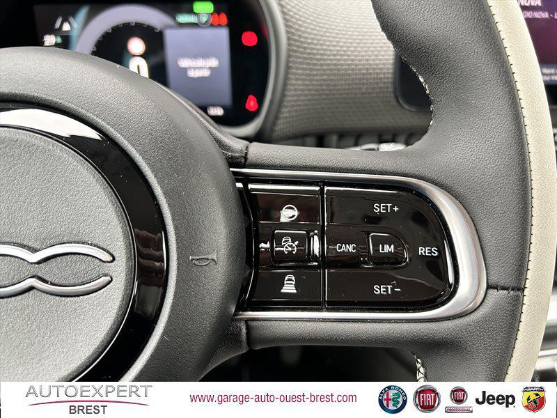 Photo 11 de l'offre de FIAT 500 3+1 e 118ch La Prima à 26990€ chez Garage Auto de l'Ouest - Brest