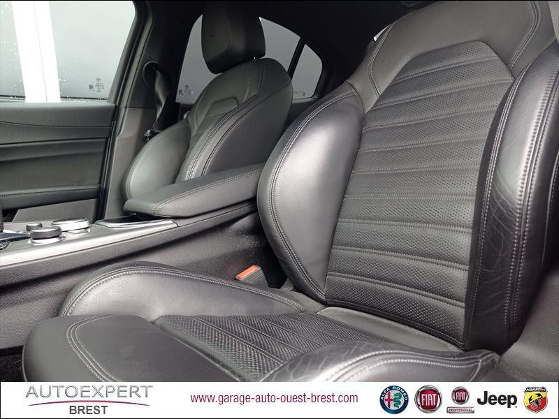 Photo 12 de l'offre de ALFA ROMEO Giulia 2.2 JTD 190ch Sprint AT8 MY20 à 32990€ chez Garage Auto de l'Ouest - Brest