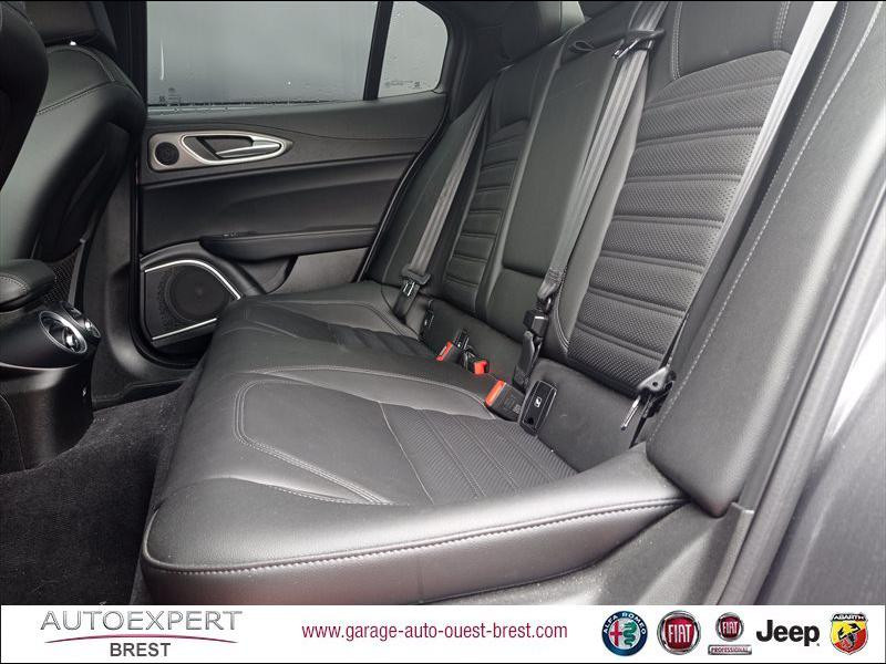 Photo 13 de l'offre de ALFA ROMEO Giulia 2.2 JTD 190ch Sprint AT8 MY20 à 32990€ chez Garage Auto de l'Ouest - Brest