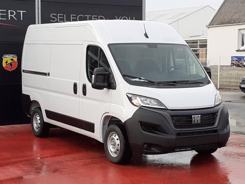 Fiat Ducato Fg MH2 140 CH PROLOUNGECONNECT MODELYEAR 2023 PRIX HT soit 37980 € ttc Diesel Blanc Occasion à vendre