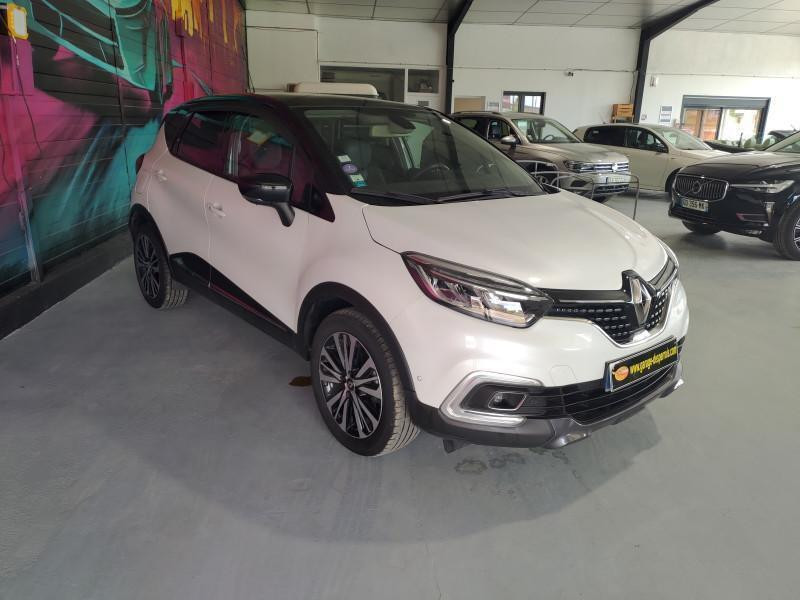 Photo 3 de l'offre de RENAULT Captur 1.2 TCe 120ch energy Initiale Paris à 14490€ chez GARAGE DESPERROIS