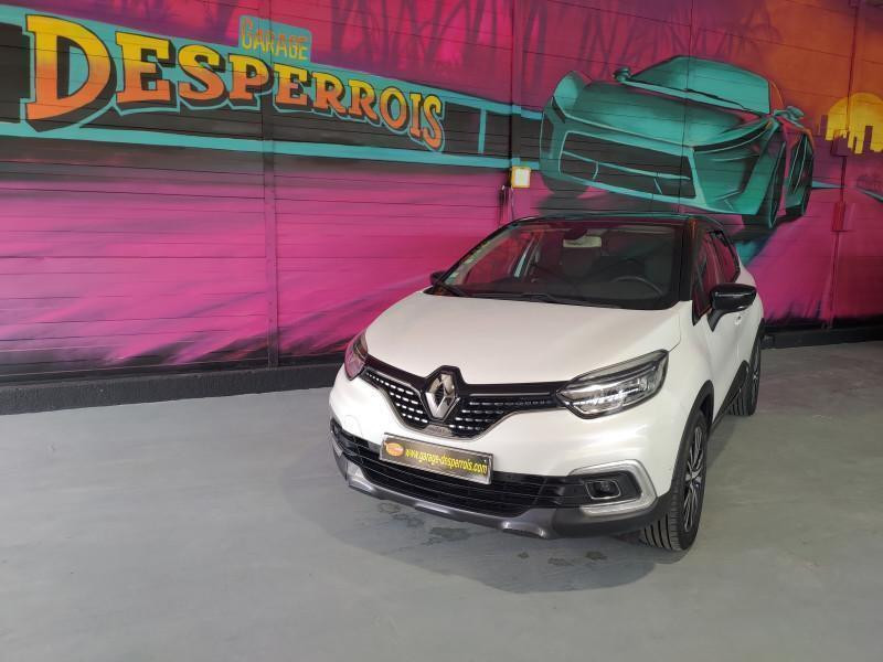 Photo 1 de l'offre de RENAULT Captur 1.2 TCe 120ch energy Initiale Paris à 14490€ chez GARAGE DESPERROIS