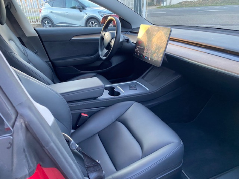 Photo 5 de l'offre de TESLA Model 3 LONG RANGE DUAL MOTOR AWD 462CH à 29990€ chez AA automobiles