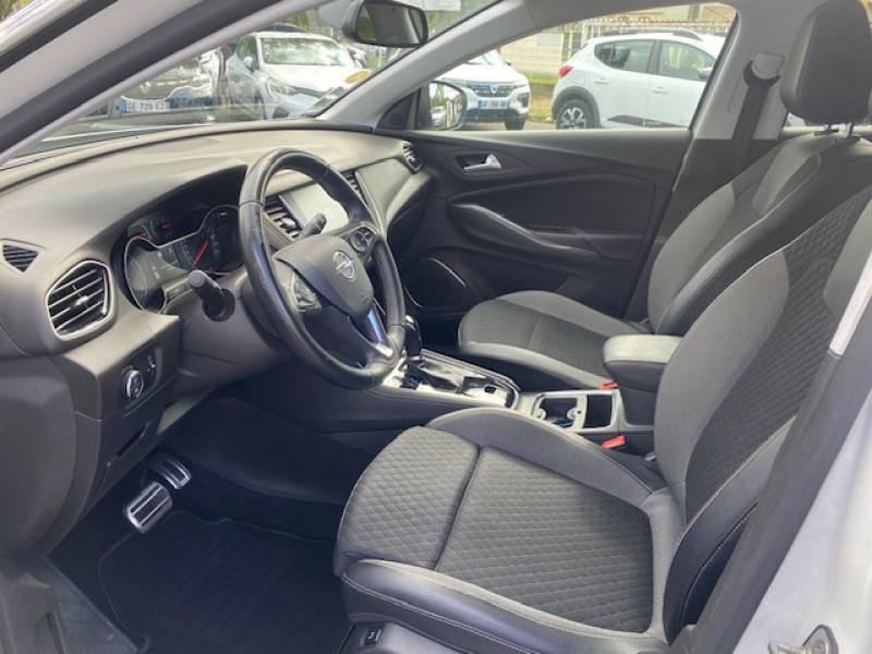 Photo 3 de l'offre de OPEL Grandland X 2.0 D 177ch Ultimate BVA8 à 13990€ chez AA automobiles