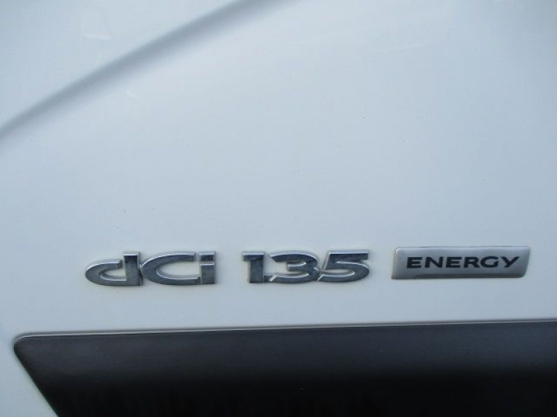 Photo 6 de l'offre de RENAULT MASTER III FG F3500 L3H2 2.3 DCI 135CH ENERGY CABINE APPROFONDIE GRAND CONFORT à 24900€ chez Deal pro automobiles