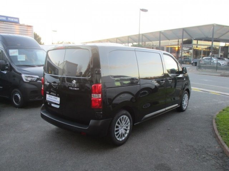 Photo 4 de l'offre de PEUGEOT EXPERT FG STANDARD 2.0 BLUEHDI 180CH S&S PREMIUM EAT8 à 42900€ chez Deal pro automobiles