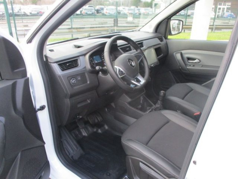 Photo 2 de l'offre de RENAULT EXPRESS VAN 1.5 BLUE DCI 95CH CONFORT 22 à 23900€ chez Deal pro automobiles