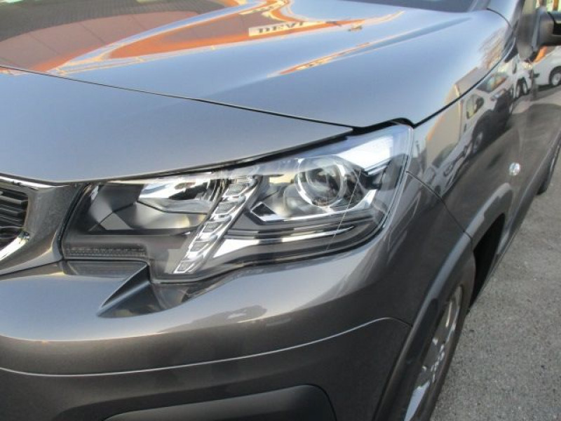 Photo 9 de l'offre de PEUGEOT RIFTER ALLURE 110CV S&S BVM6 à 29800€ chez Deal pro automobiles