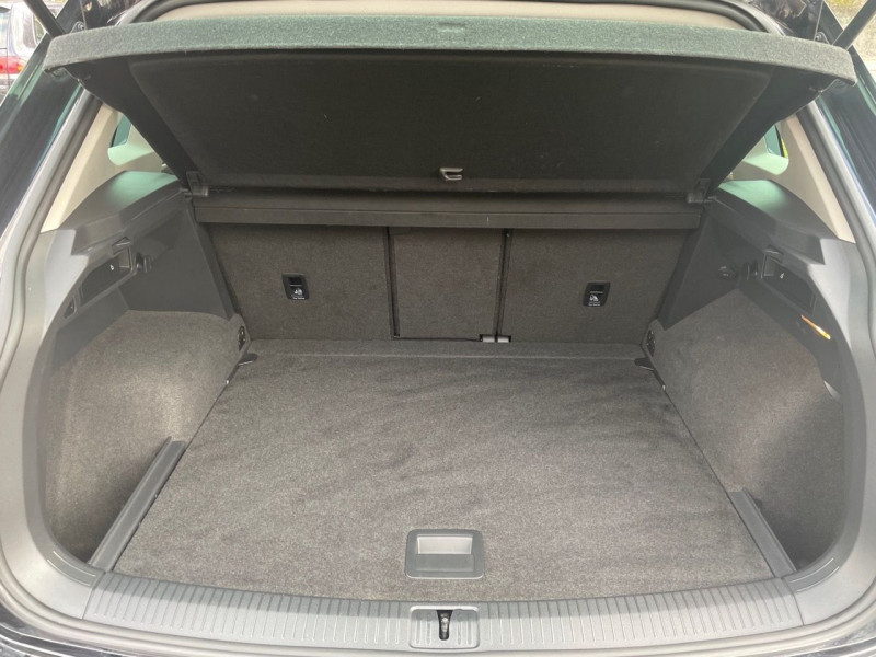 Photo 15 de l'offre de VOLKSWAGEN TIGUAN 2.0 TDI 150CH CARAT DSG7 à 26490€ chez Jeammet automobiles