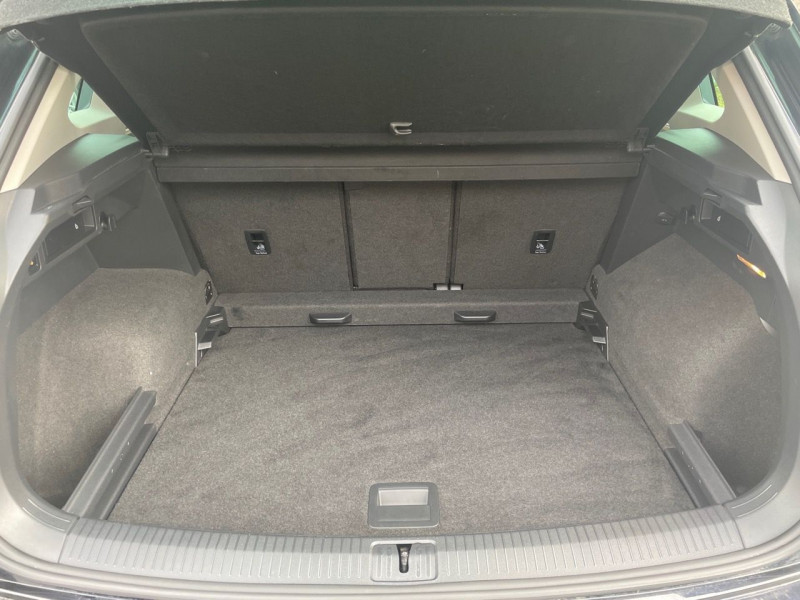 Photo 16 de l'offre de VOLKSWAGEN TIGUAN 2.0 TDI 150CH CARAT DSG7 à 26490€ chez Jeammet automobiles