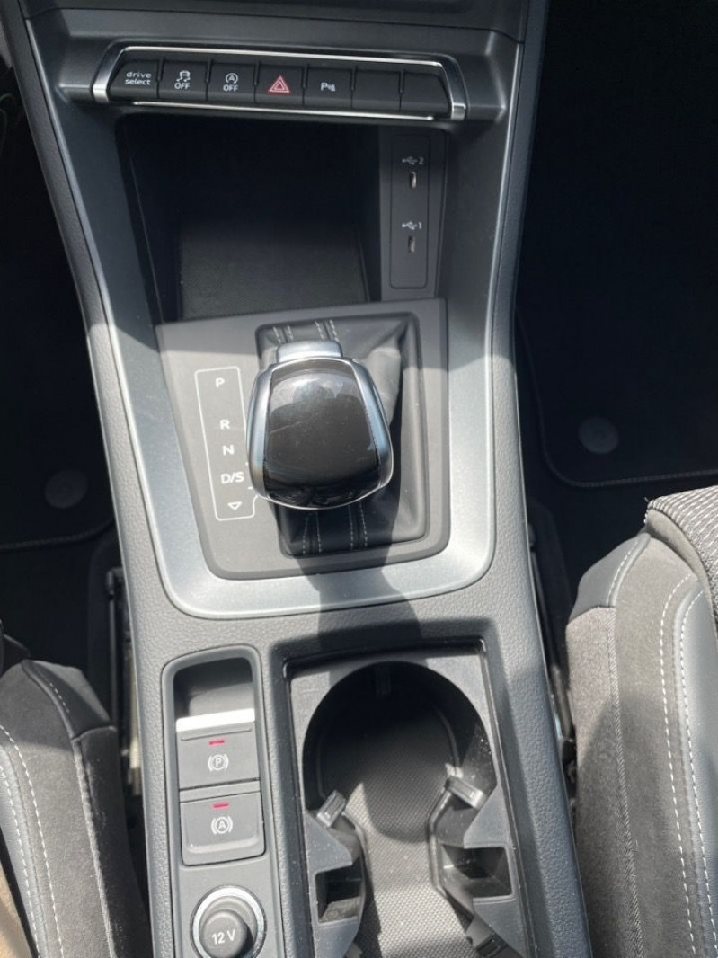 Photo 16 de l'offre de AUDI Q3 40 TDI 200CH S LINE QUATTRO S TRONIC 7 11CV à 49990€ chez Jeammet automobiles