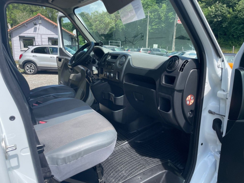 Photo 10 de l'offre de RENAULT MASTER III FG F3500 L2H2 2.3 DCI 125CH ENERGY GRAND CONFORT à 17990€ chez Jeammet automobiles