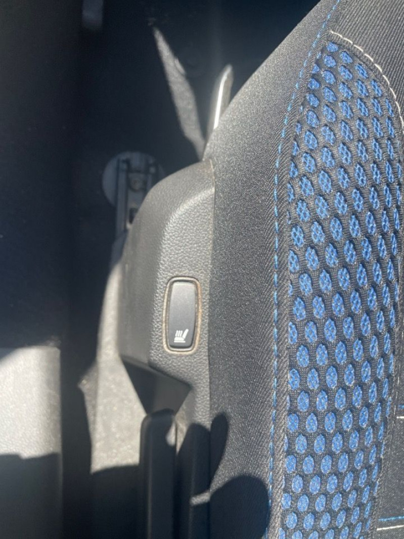 Photo 12 de l'offre de DACIA DUSTER 1.5 BLUE DCI 115CH 15 ANS 4X2 - 20 à 18490€ chez Jeammet automobiles