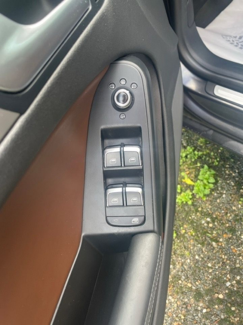 Photo 7 de l'offre de AUDI A5 SPORTBACK 2.0 TDI 177CH AMBITION LUXE QUATTRO à 17490€ chez Jeammet automobiles