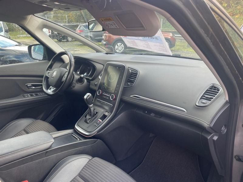 Photo 7 de l'offre de RENAULT SCENIC IV 1.7 BLUE DCI 150CH BUSINESS INTENS EDC à 20490€ chez Jeammet automobiles