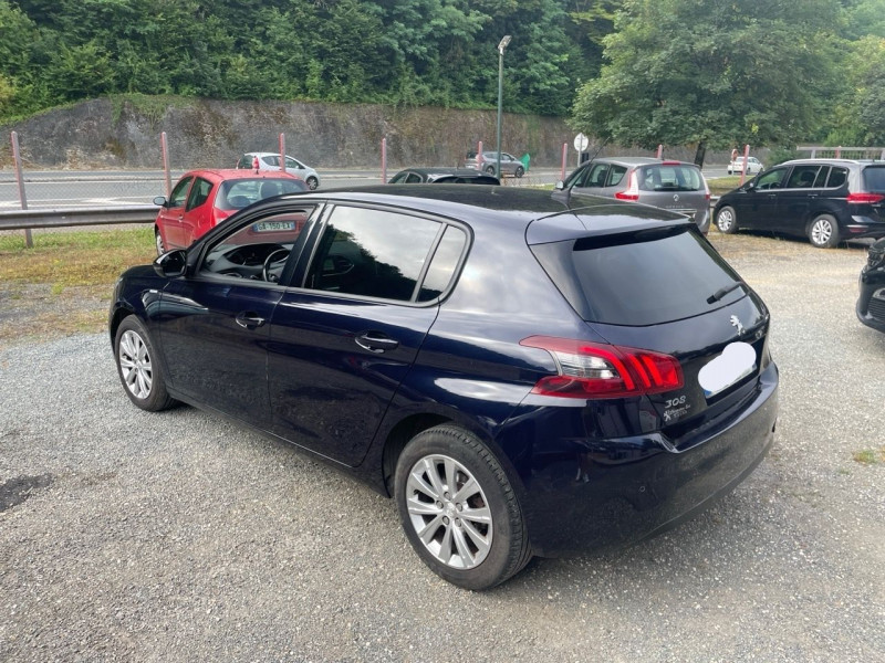 Photo 4 de l'offre de PEUGEOT 308 1.6 BLUEHDI 100CH S&S STYLE à 12990€ chez Jeammet automobiles