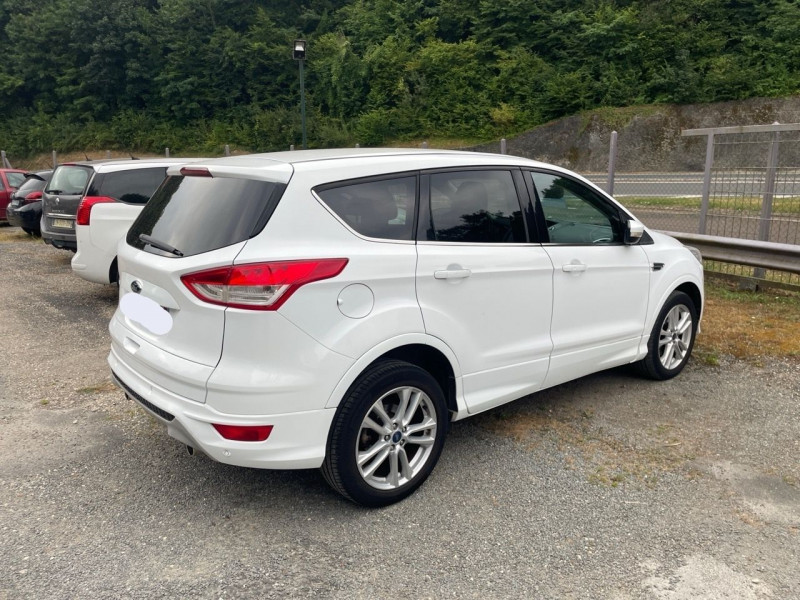 Photo 3 de l'offre de FORD KUGA 2.0 TDCI 150CH SPORT PLATINIUM 4X4 POWERSHIFT à 14490€ chez Jeammet automobiles