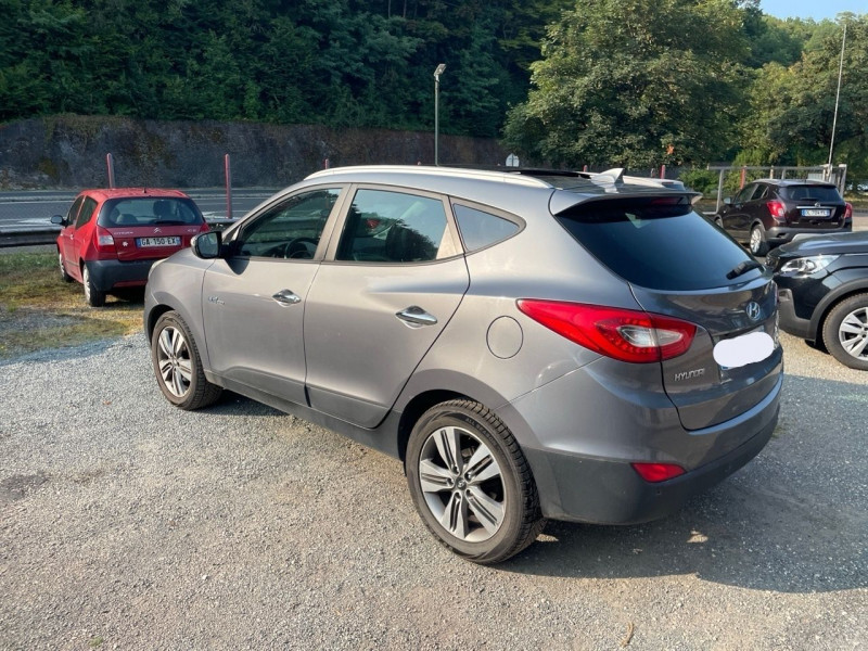 Photo 4 de l'offre de HYUNDAI IX35 1.7 CRDI PACK PREMIUM LIMITED à 7490€ chez Jeammet automobiles